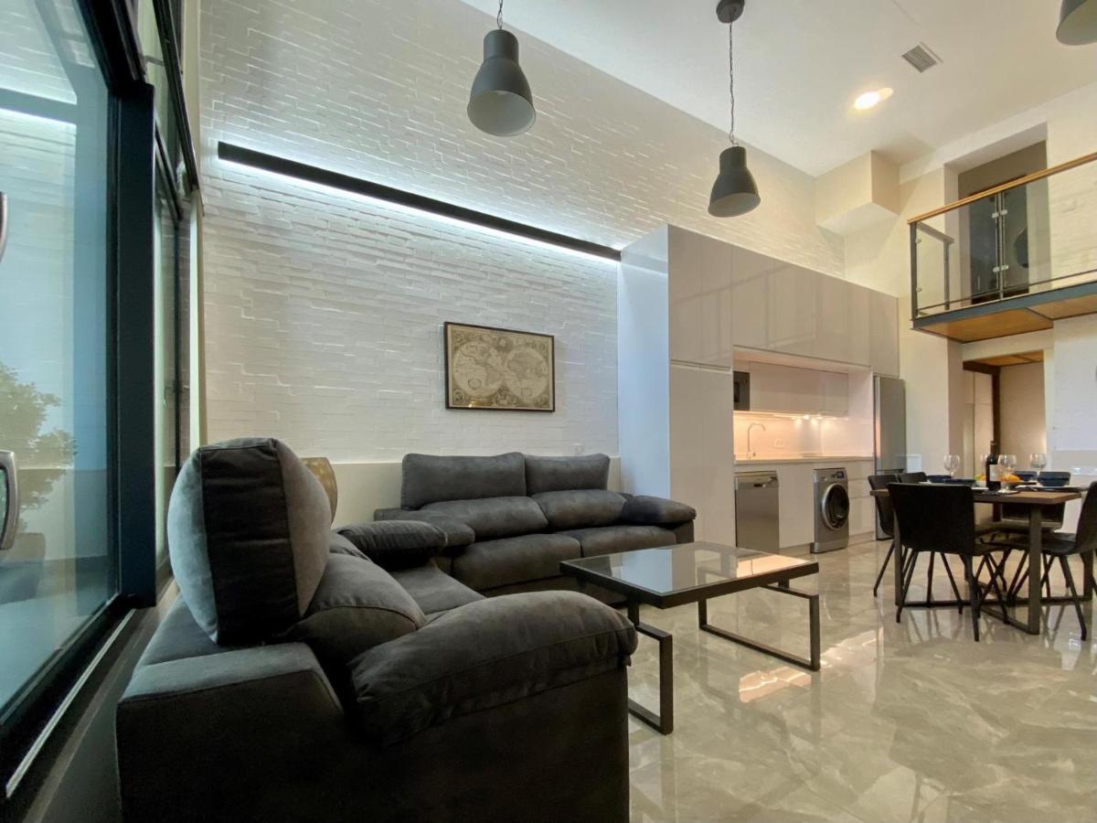Апартаменты Tr3 Aparcamiento Incluido Familias Loft Almirante Севилья Экстерьер фото