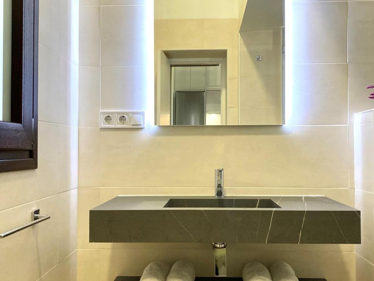 Апартаменты Tr3 Aparcamiento Incluido Familias Loft Almirante Севилья Экстерьер фото